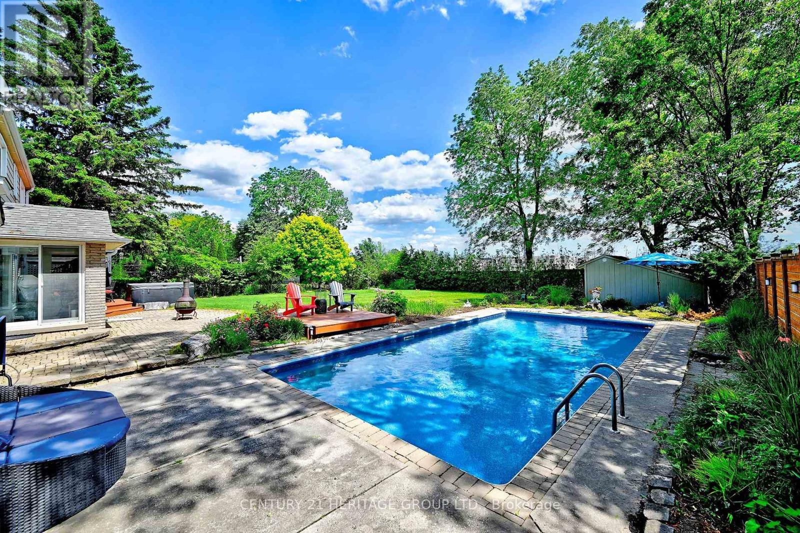38 GRANT COURT - 28
