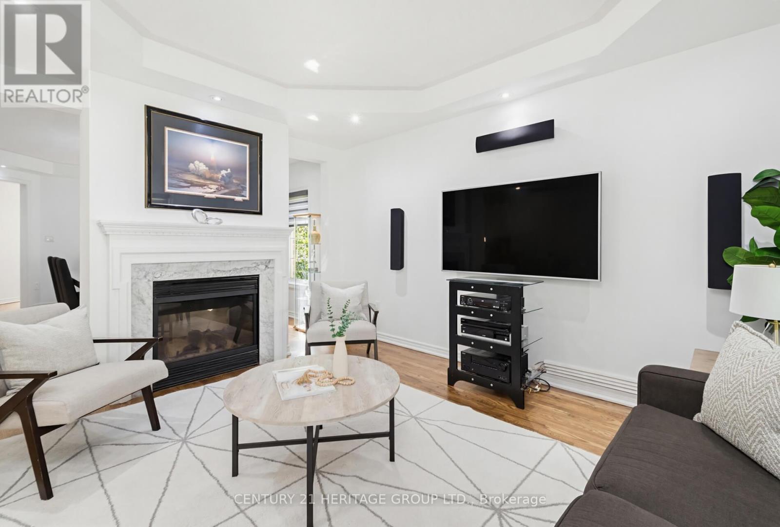 14 GIORDANO WAY - 11