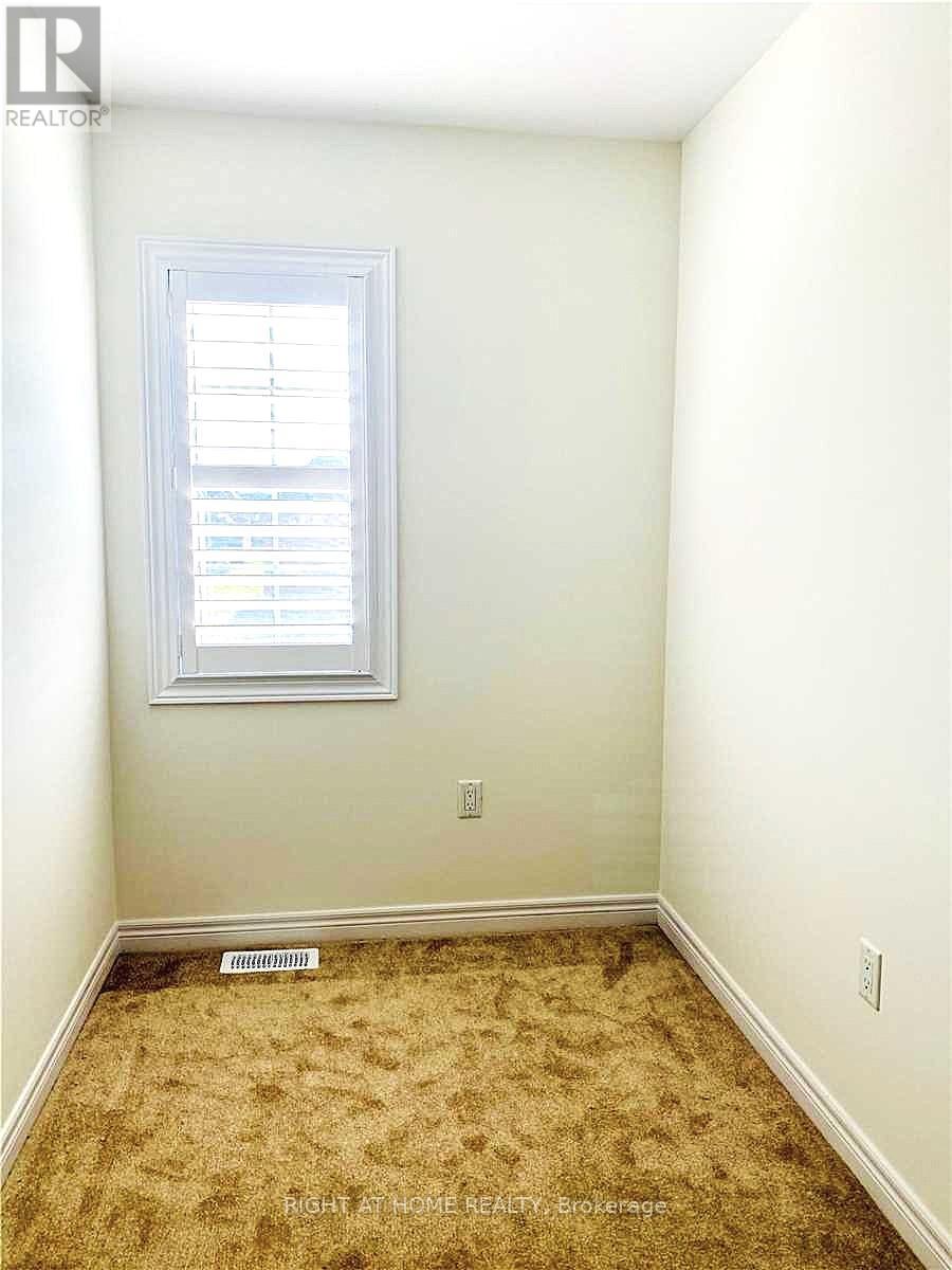 24 SUMMER BREESE DRIVE W - 10