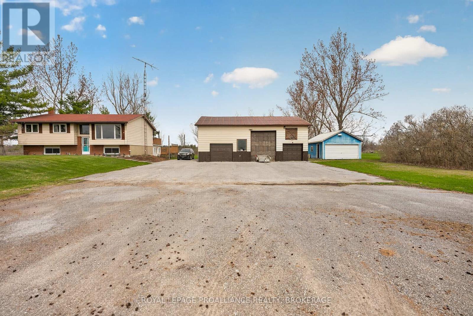 261 SHANE STREET - 2