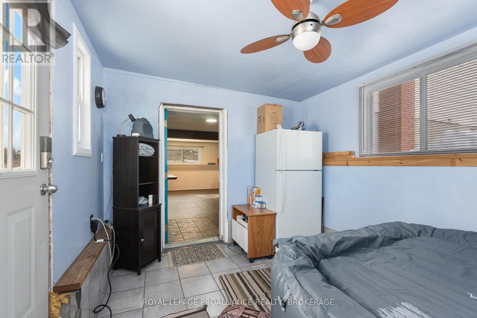 261 SHANE STREET - 31