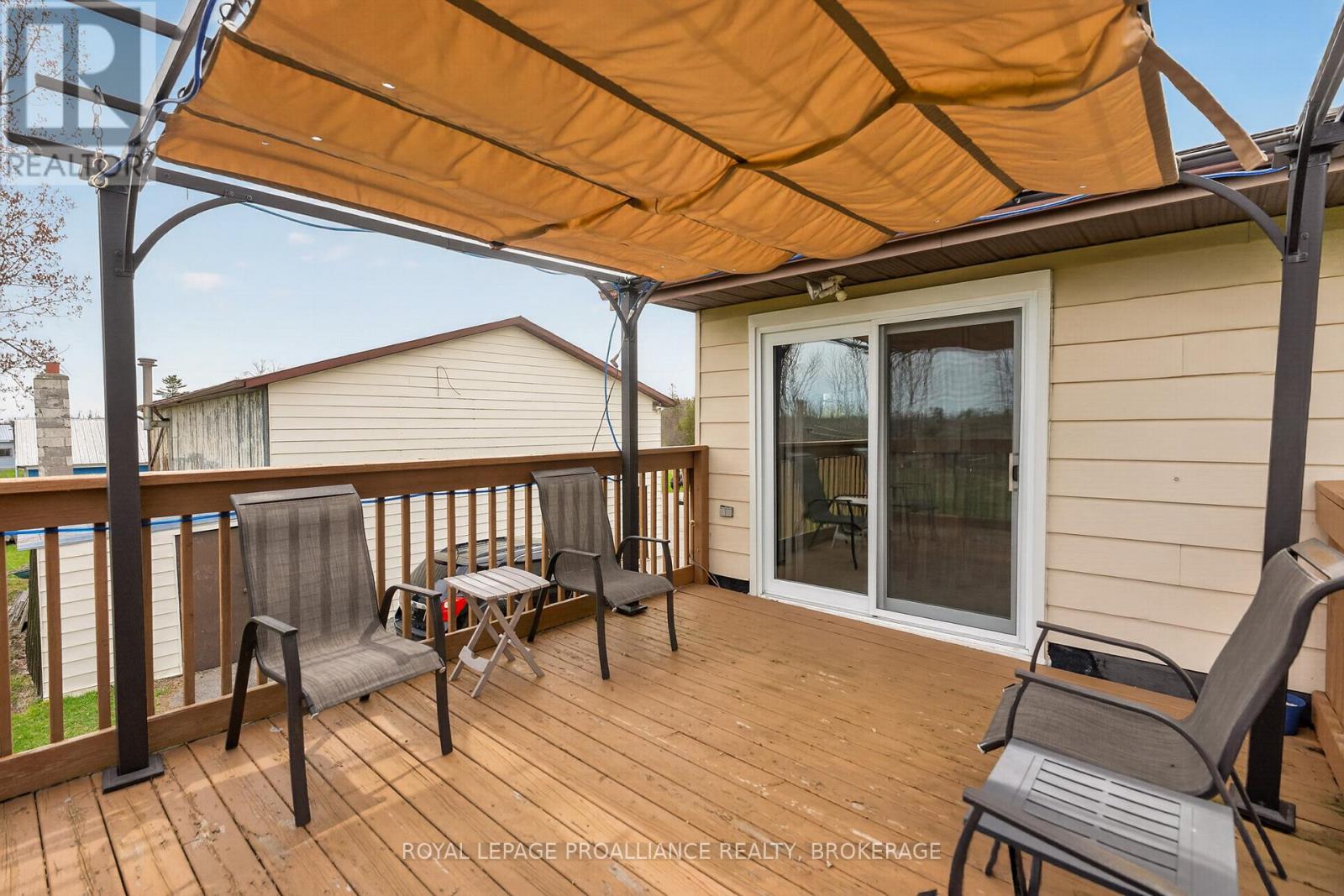 261 SHANE STREET - 38