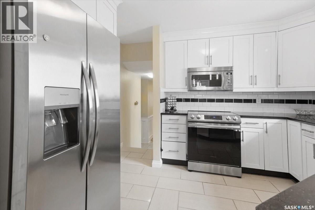 182 Lincoln DRIVE - 16