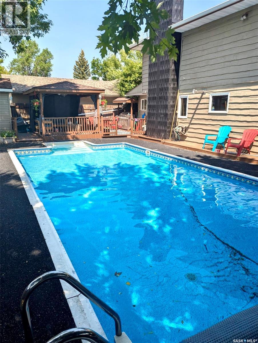 182 Lincoln DRIVE - 2