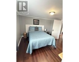 339 Main Street thumbnail 20