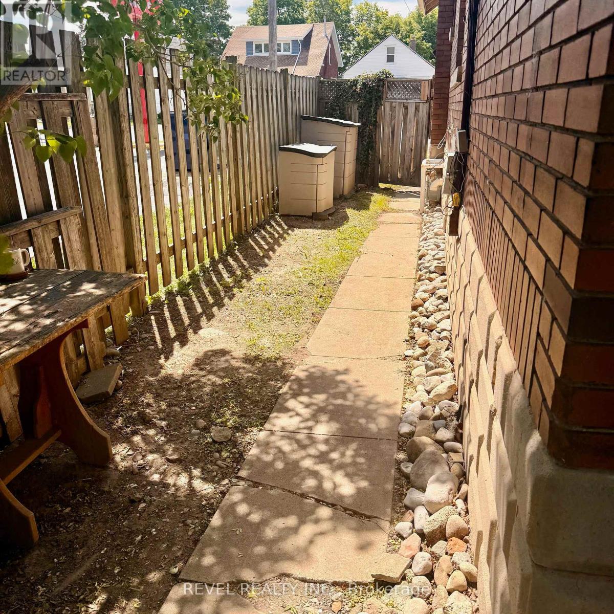 368 WHARNCLIFFE ROAD S - 3