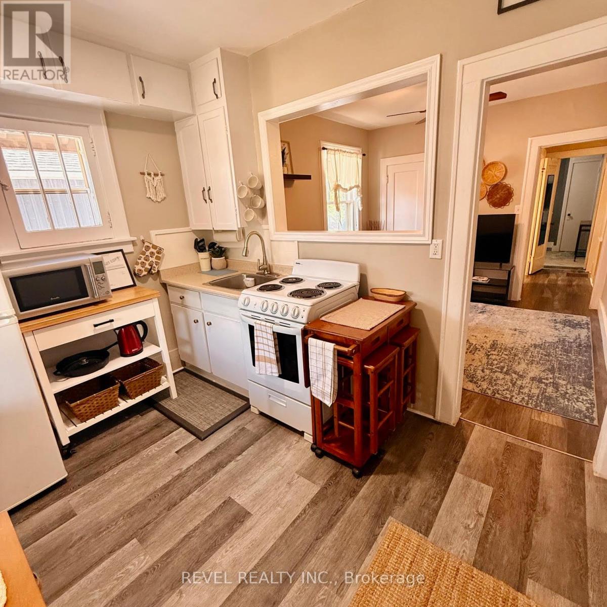 368 WHARNCLIFFE ROAD S - 9