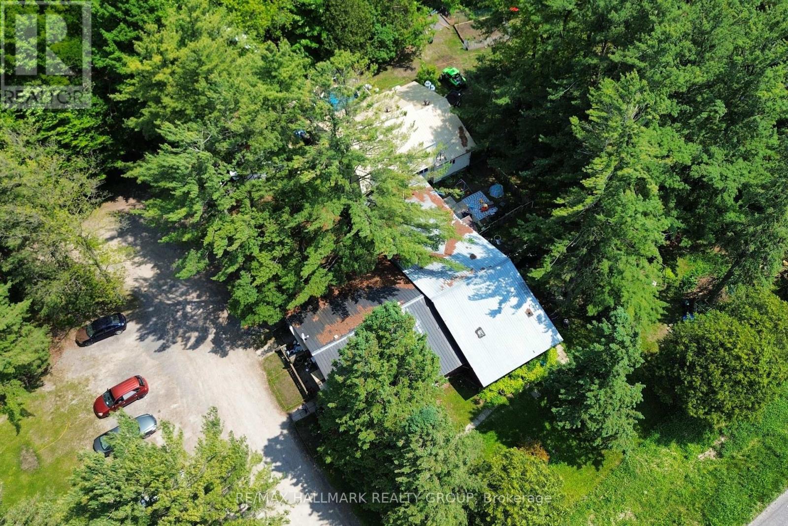 1675 DUNNING ROAD - 13