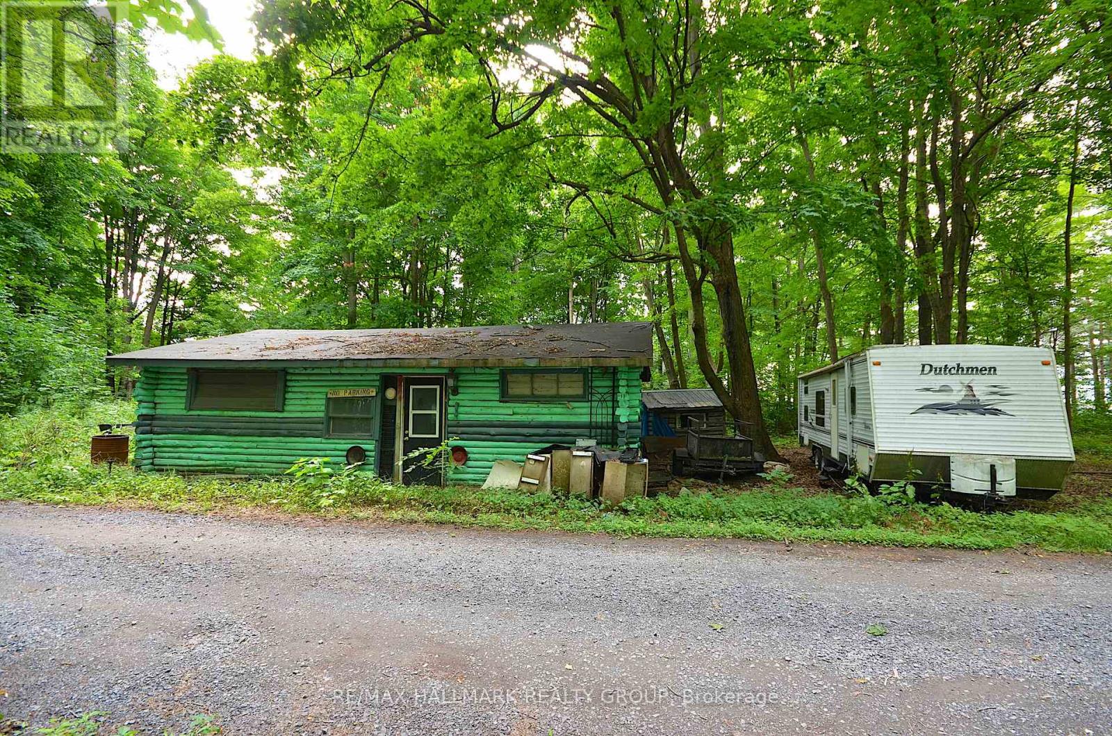 1675 DUNNING ROAD - 36