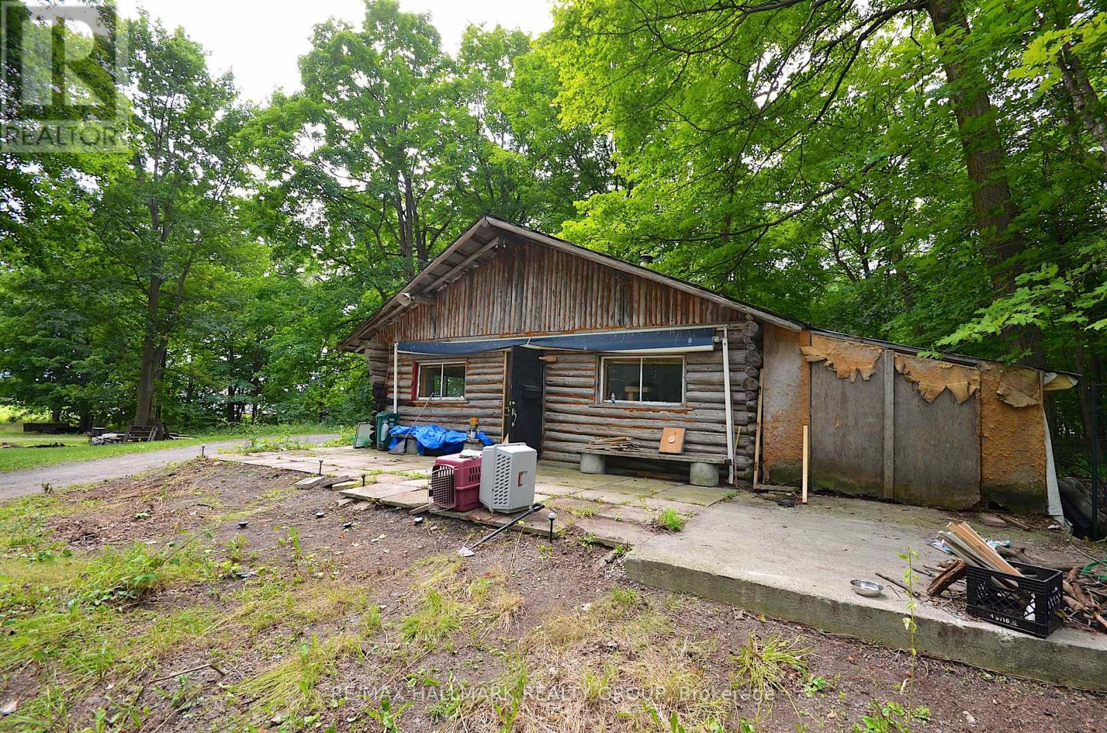 1675 DUNNING ROAD - 44
