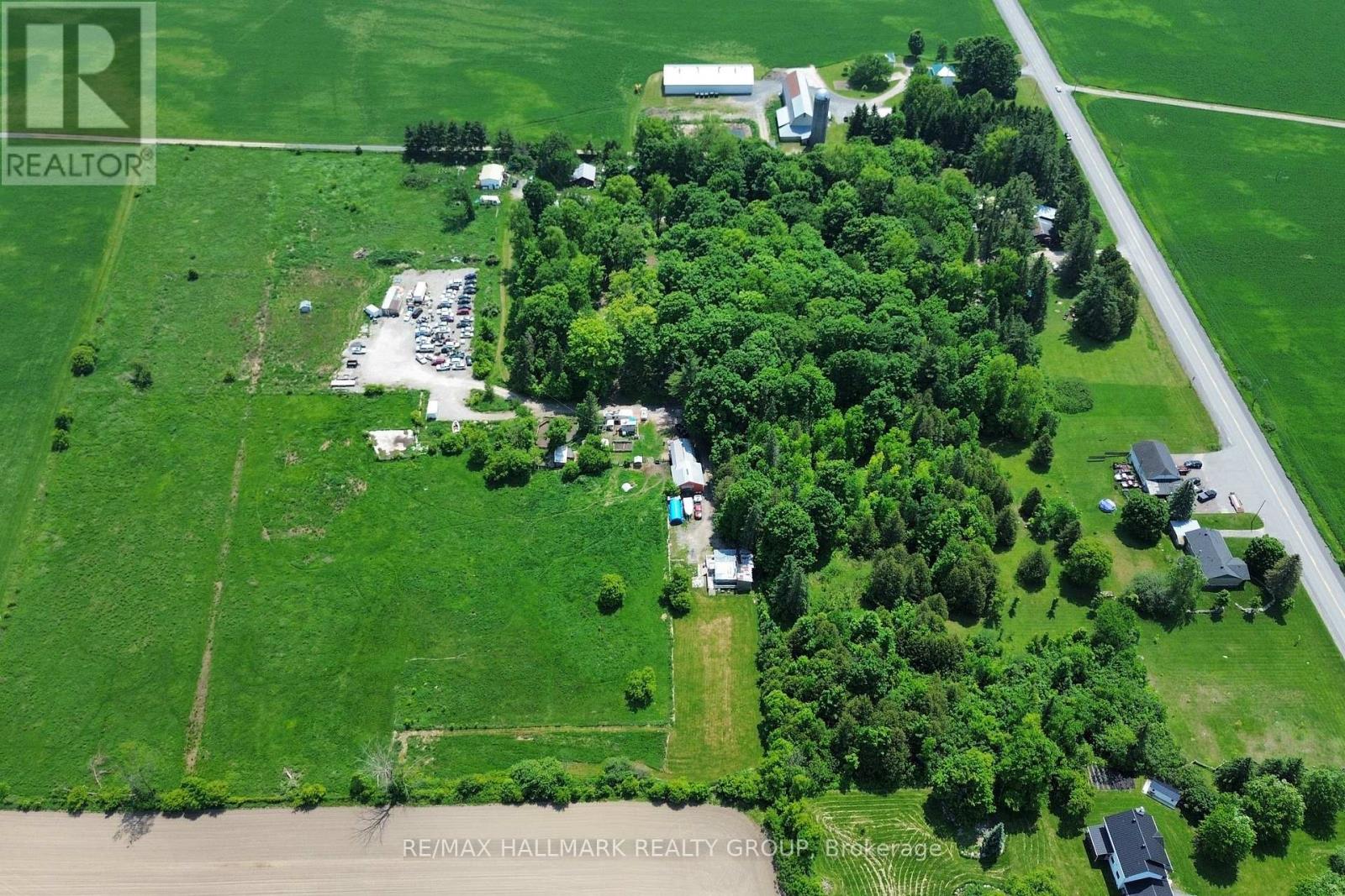 1675 DUNNING ROAD - 6