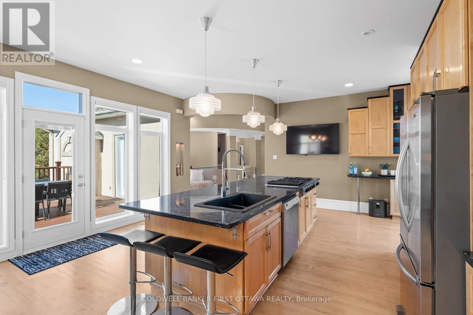 5 Bed, 3 Bath House for Sale in Ottawa – 358 RIVER ROAD, Ottawa – MLS# X13449894 - Image 10