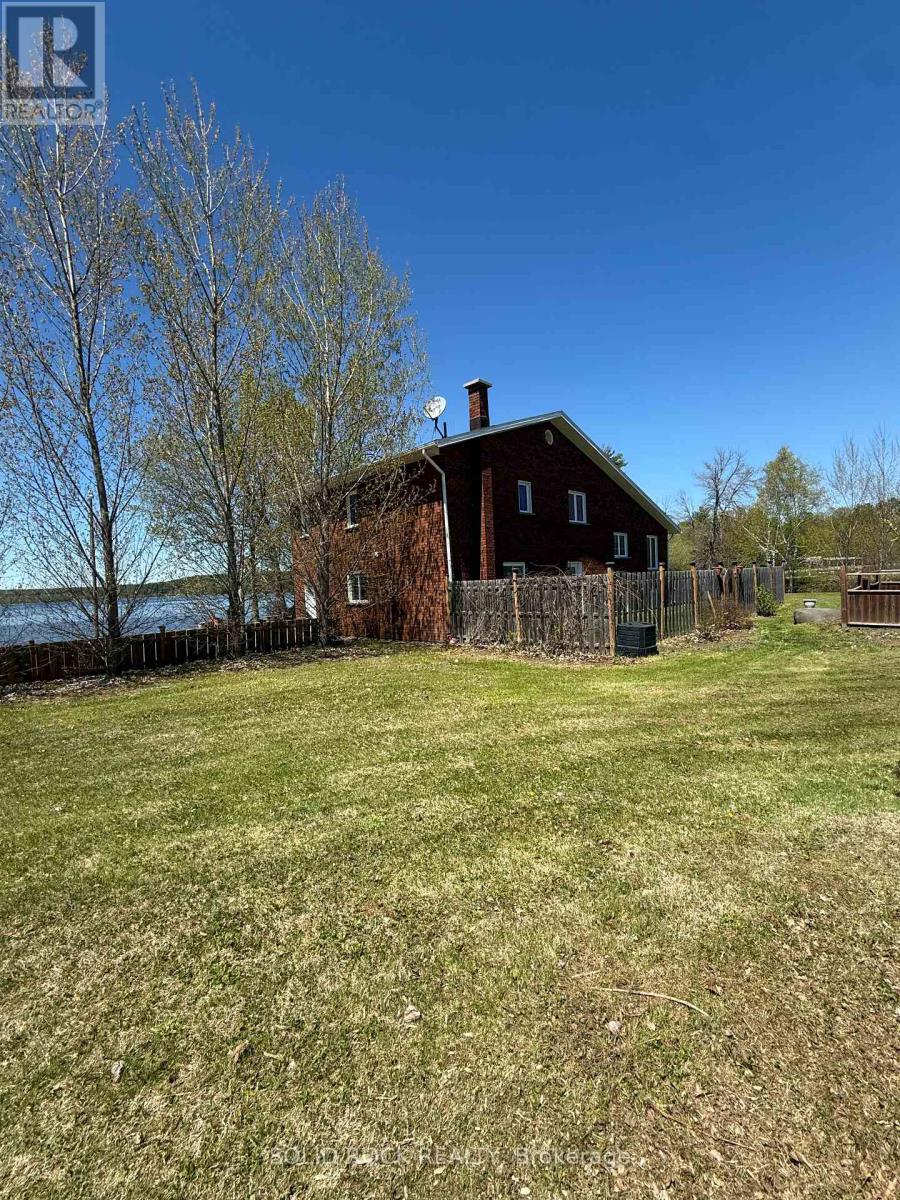 86 TOWNSHIP PARK ROAD - 2