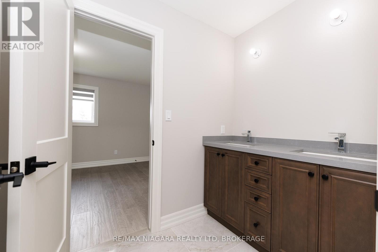 3816 SIMPSON LANE - Image 32