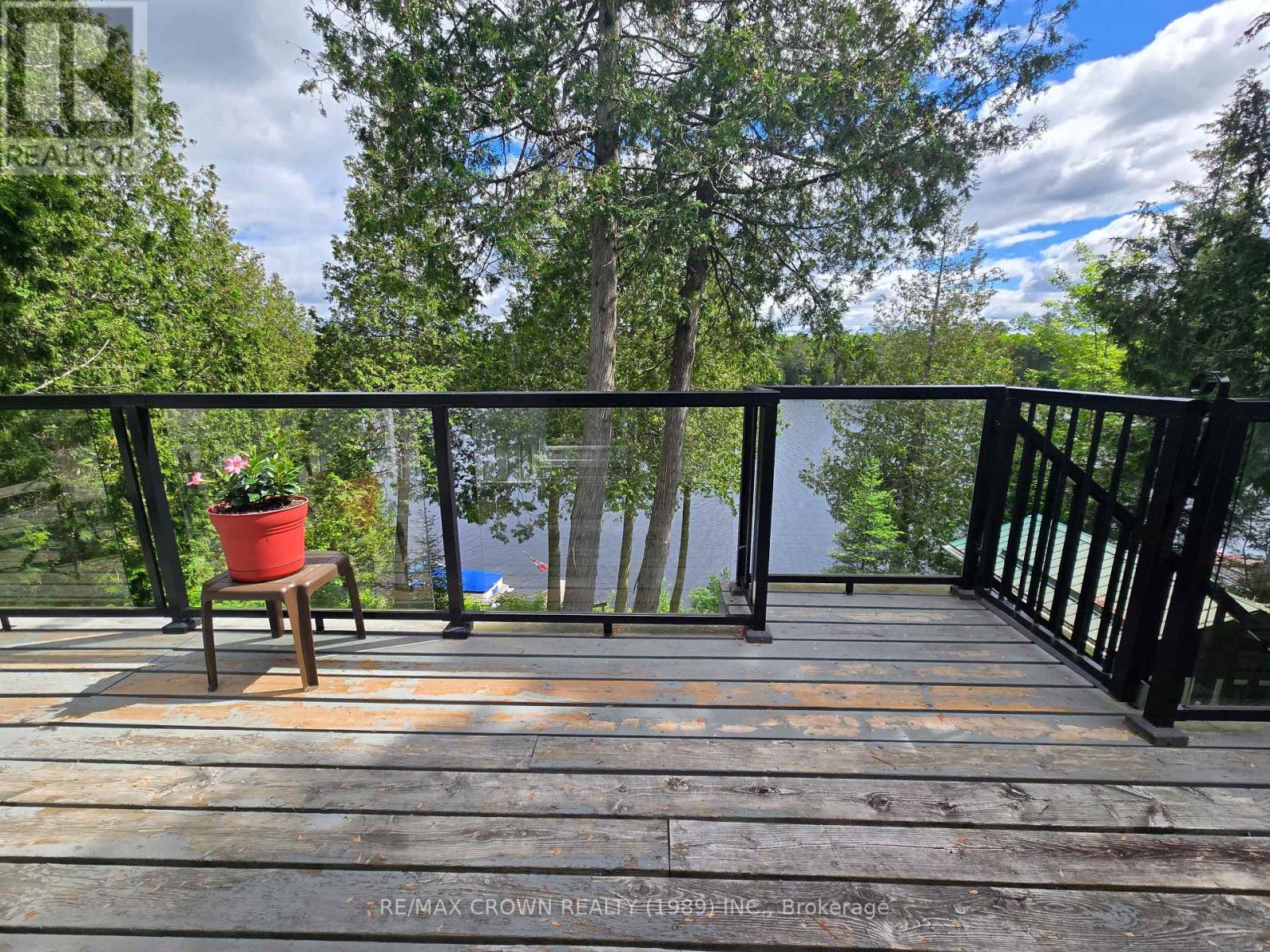 127 WHITE PINE ROAD - 16