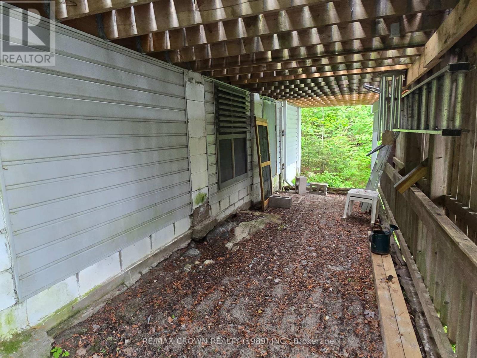 127 WHITE PINE ROAD - 26