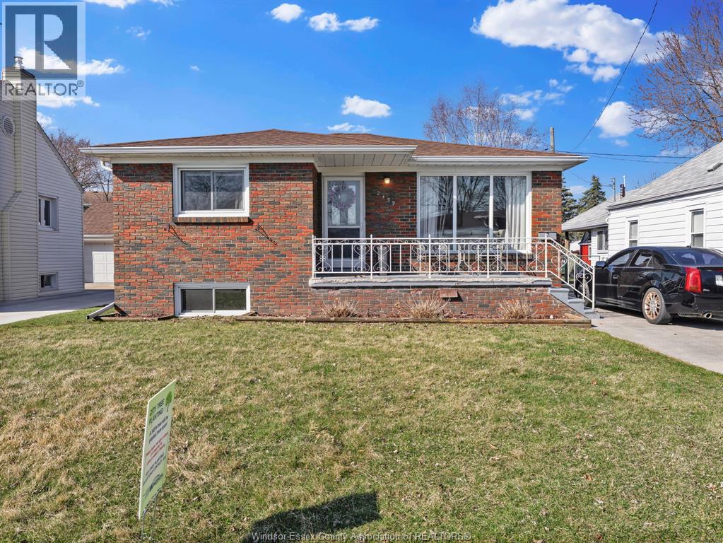 2459 FRANCOIS ROAD - 1