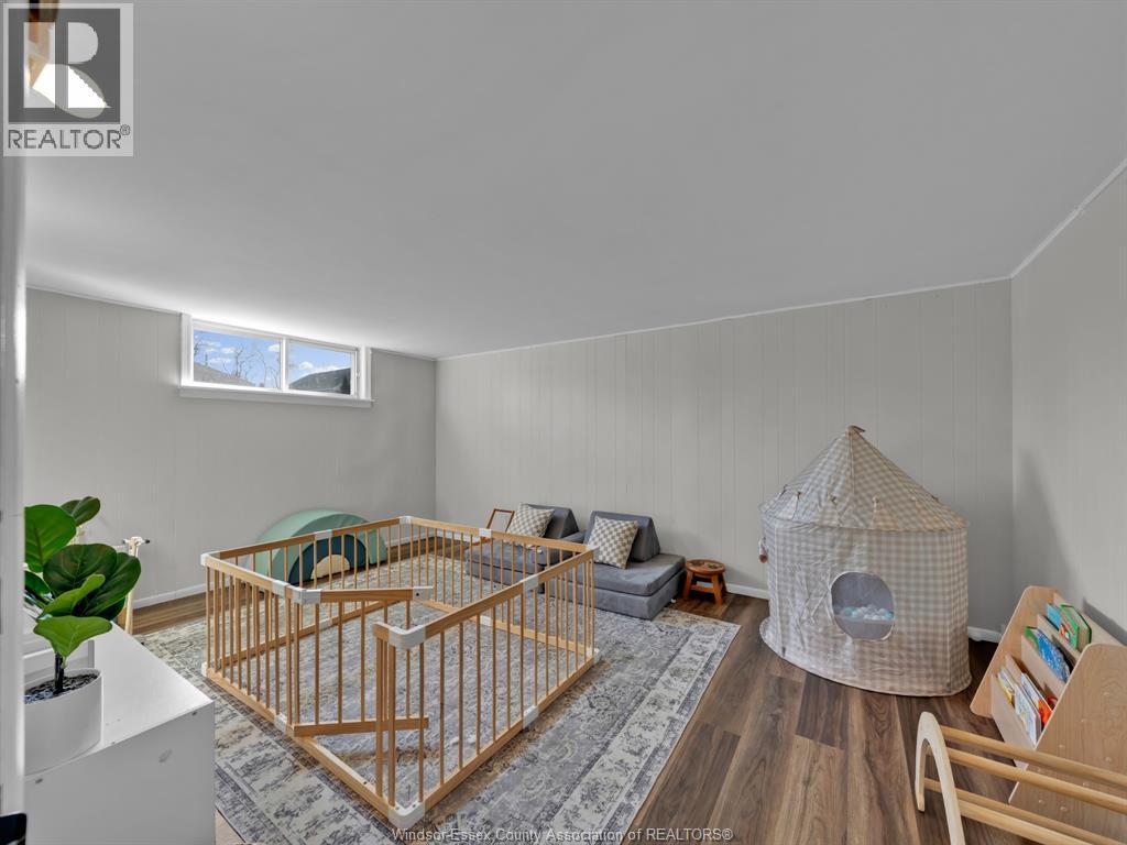 2459 FRANCOIS ROAD - 17