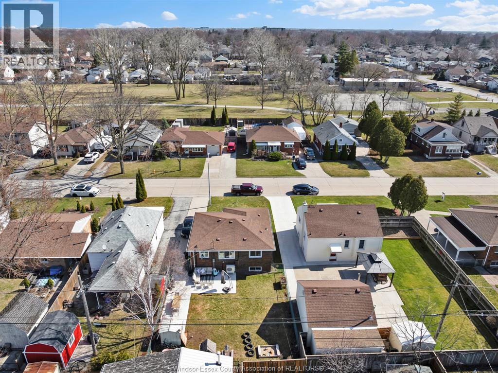 2459 FRANCOIS ROAD - 20