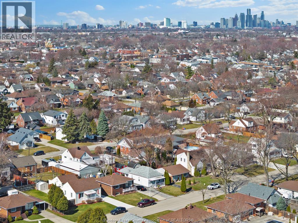 2459 FRANCOIS ROAD - 22