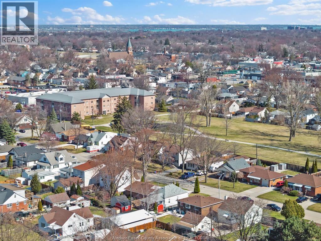 2459 FRANCOIS ROAD - 24