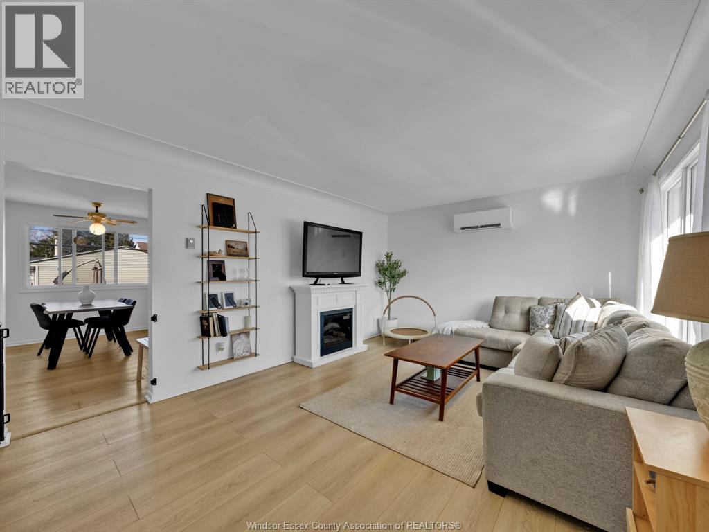 2459 FRANCOIS ROAD - 6