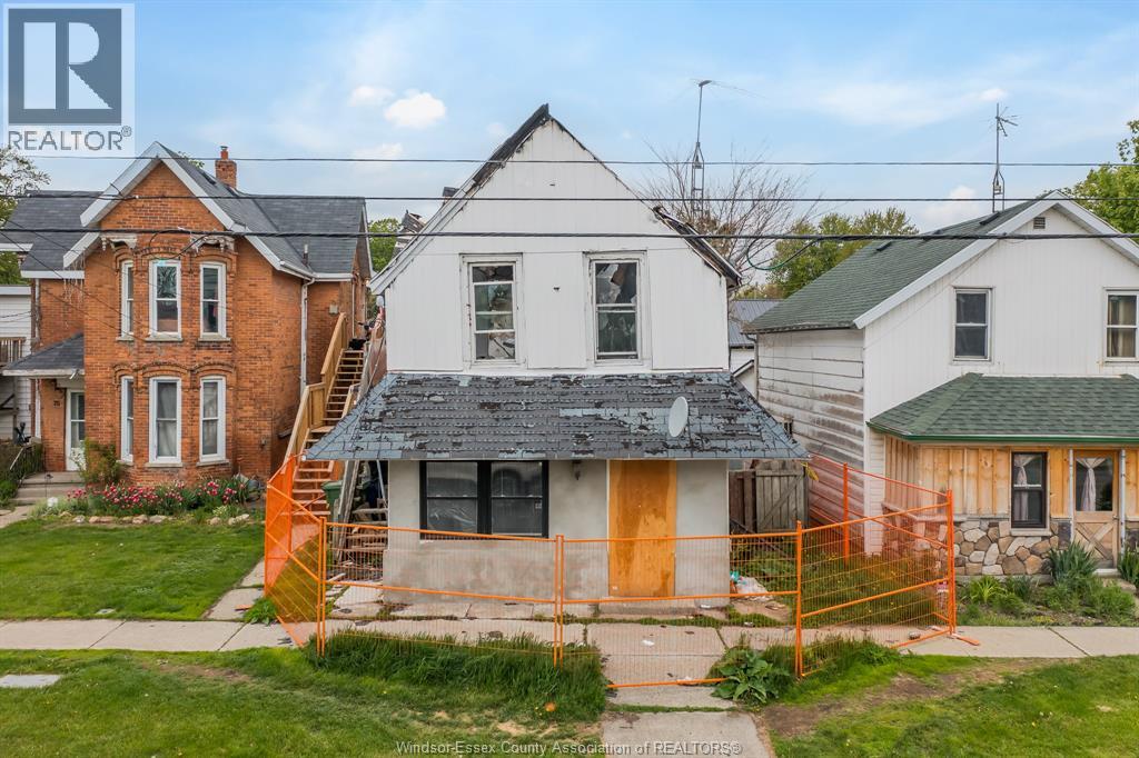 83 TALBOT STREET - 3