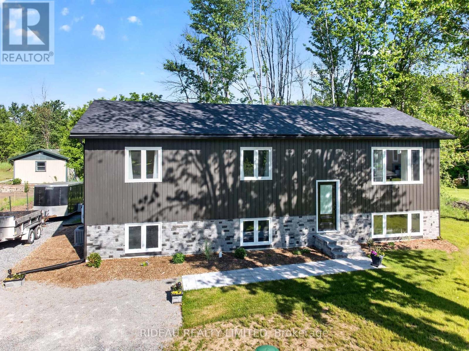 7 BROCK STREET - 4