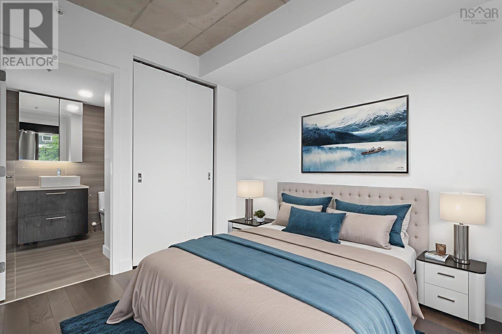 #312 1048 Wellington Street - 25