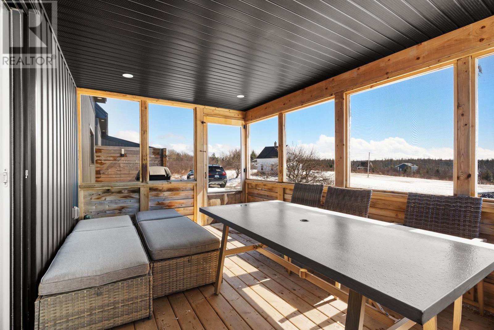15 Shore Road - 20