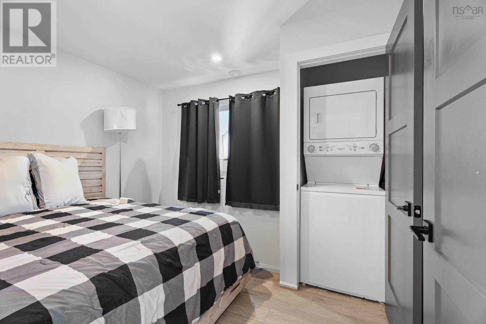 15 Shore Road - 39