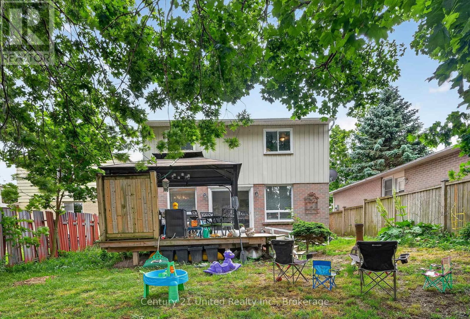 42 PEACOCK BOULEVARD - 34