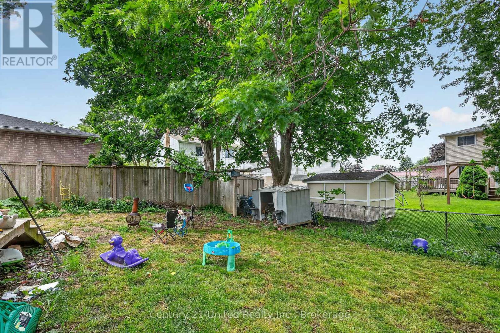 42 PEACOCK BOULEVARD - 37