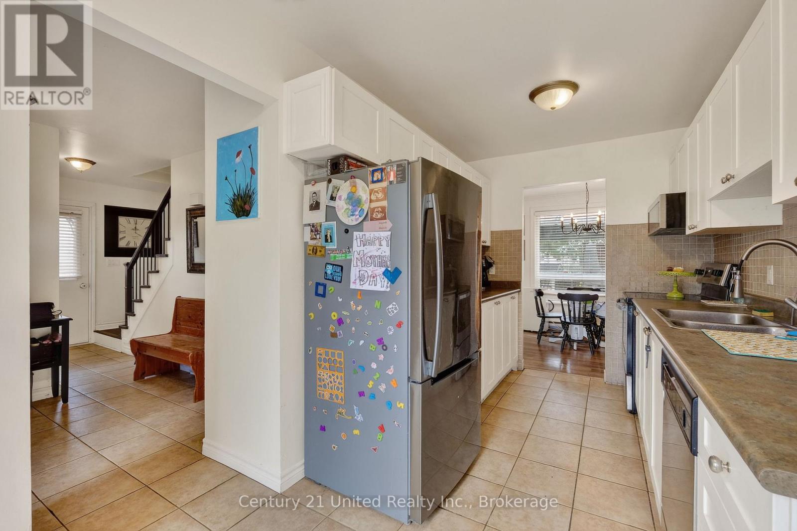 42 PEACOCK BOULEVARD - 7