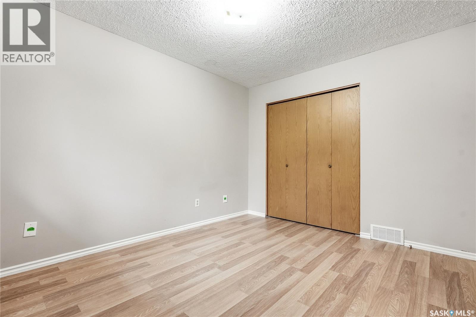 1104 145 Sandy COURT — photo 21