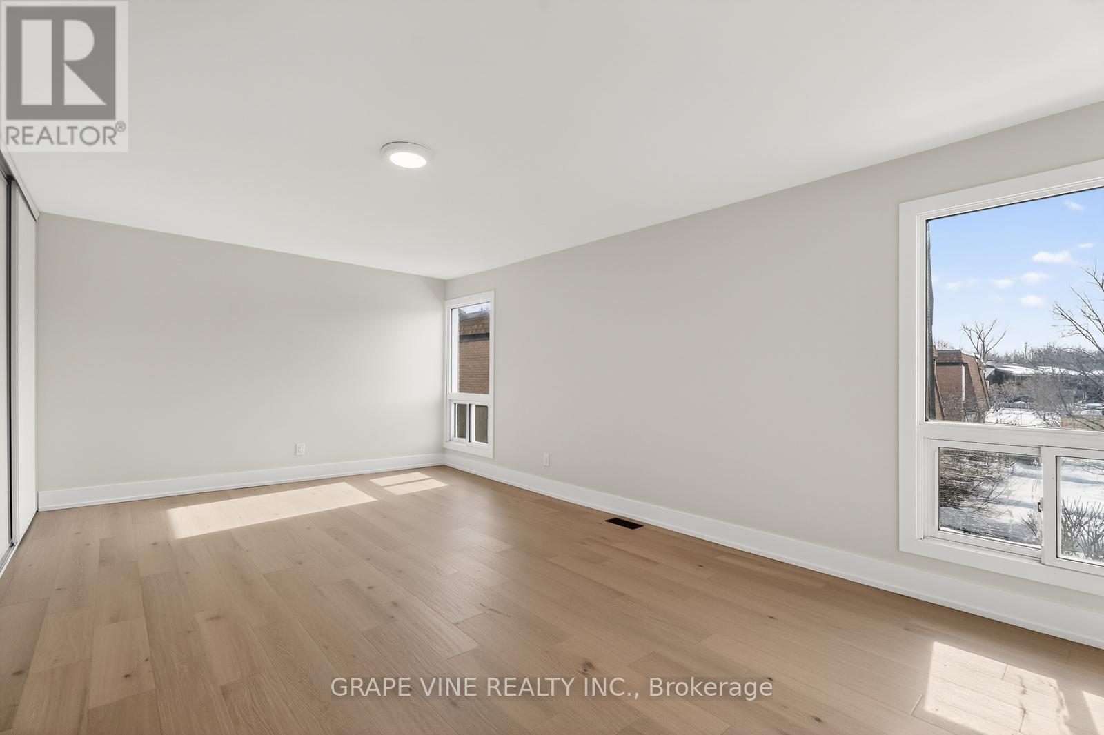 3 Bed, 2 Bath House for Sale in Ottawa – 14 – 3565 DOWNPATRICK ROAD, Ottawa – MLS# X12869202 - Image 19