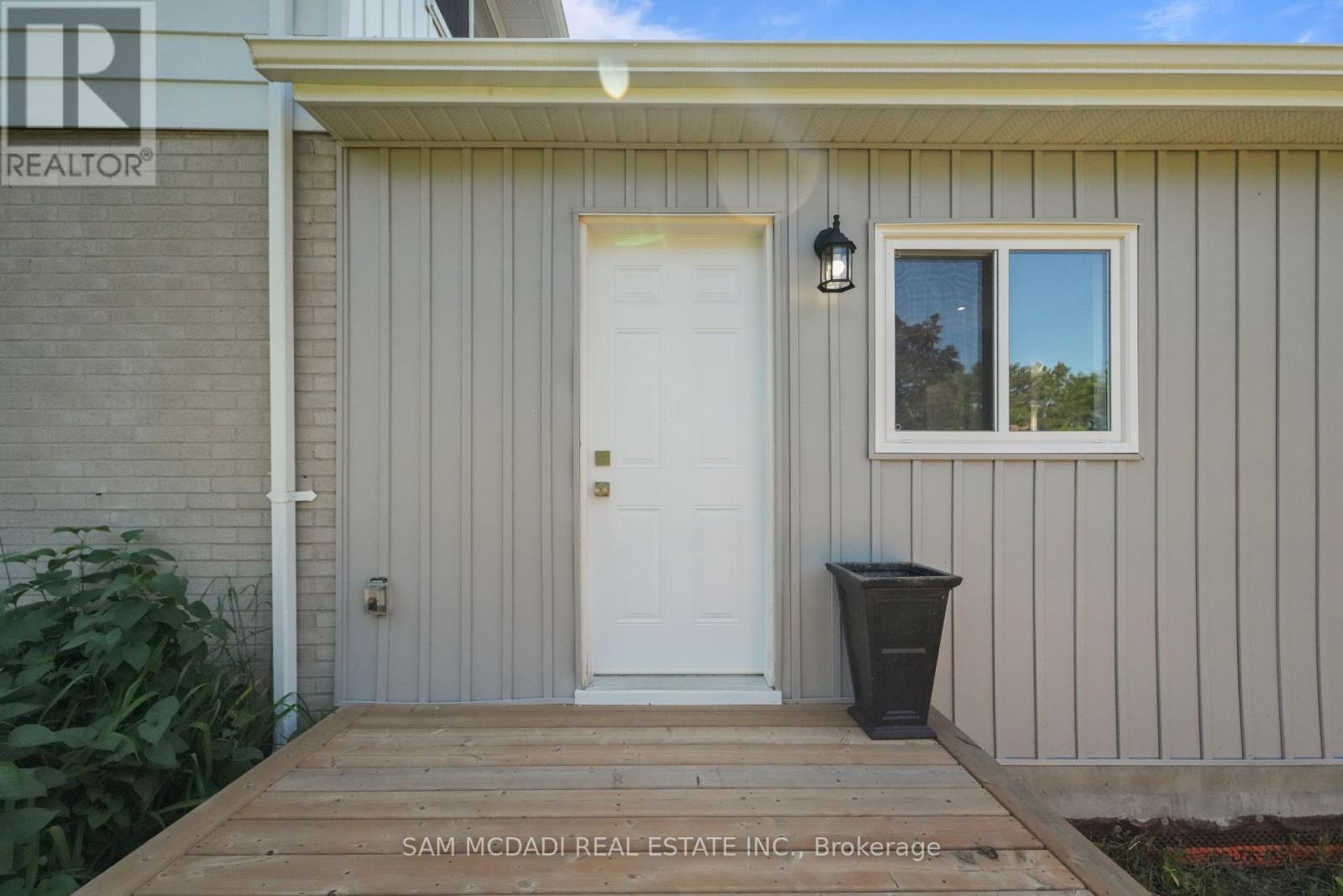 70 BRIAR ROAD - 34