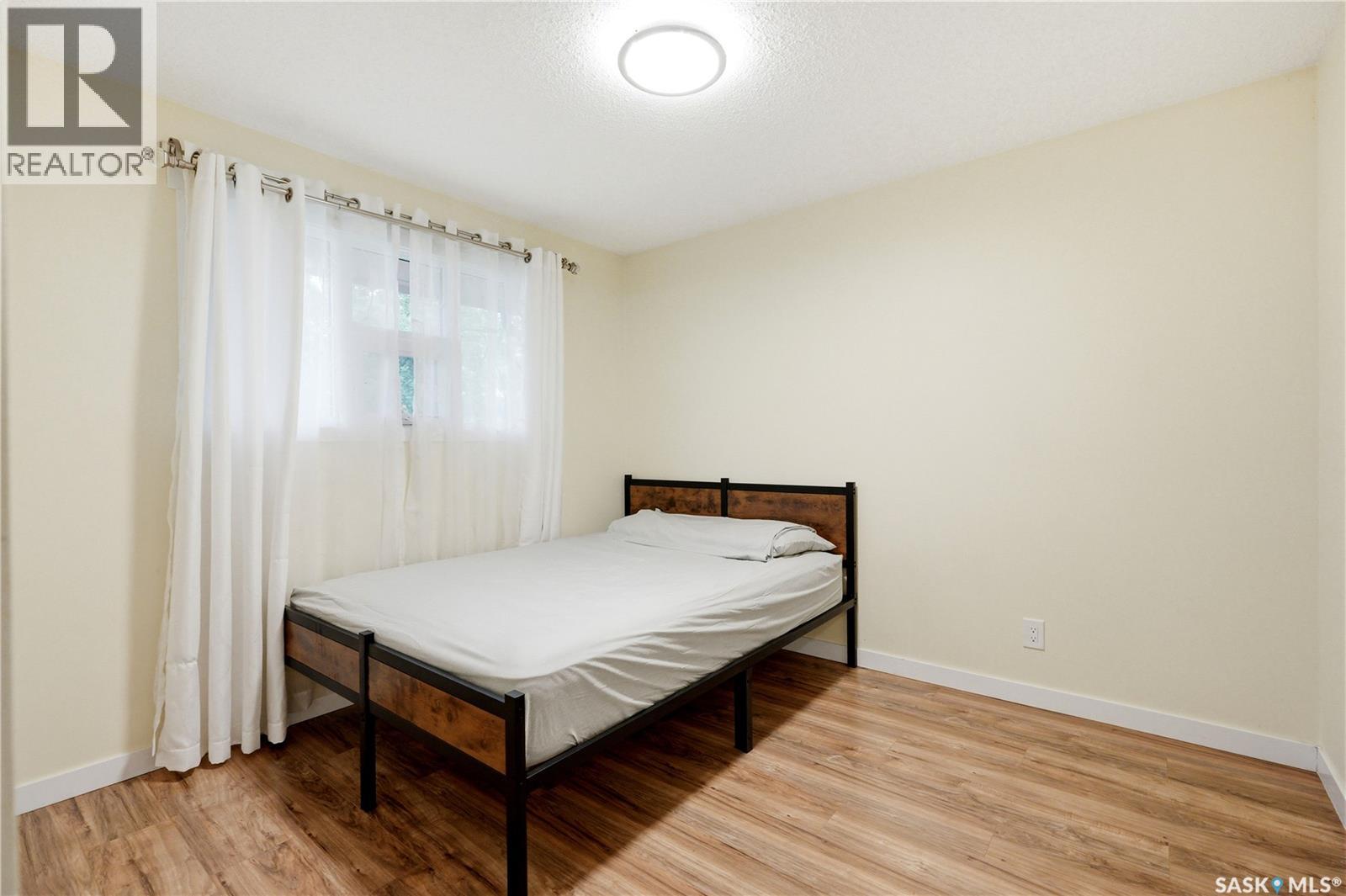 314 Anderson CRESCENT — photo 31