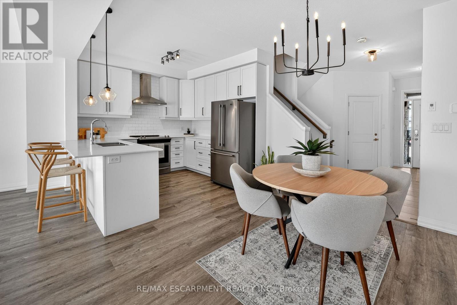 3963 CROWN STREET - 4