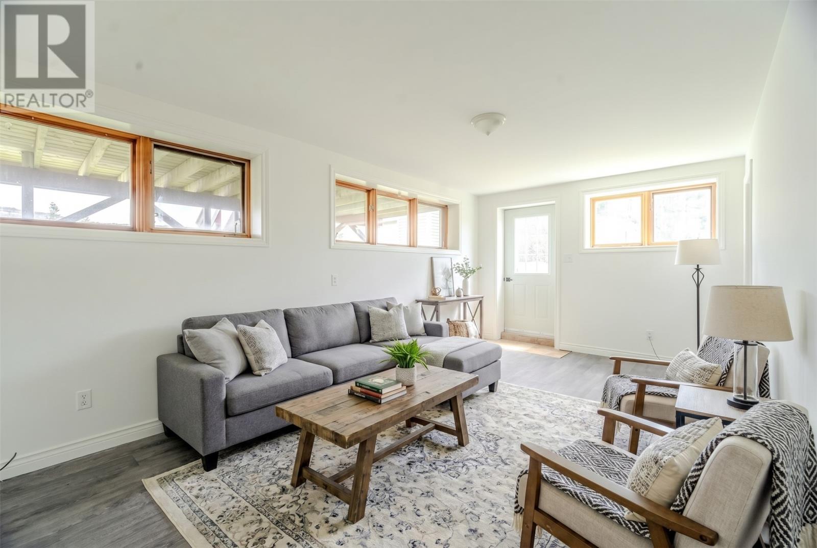 34 Cabot Drive - 26