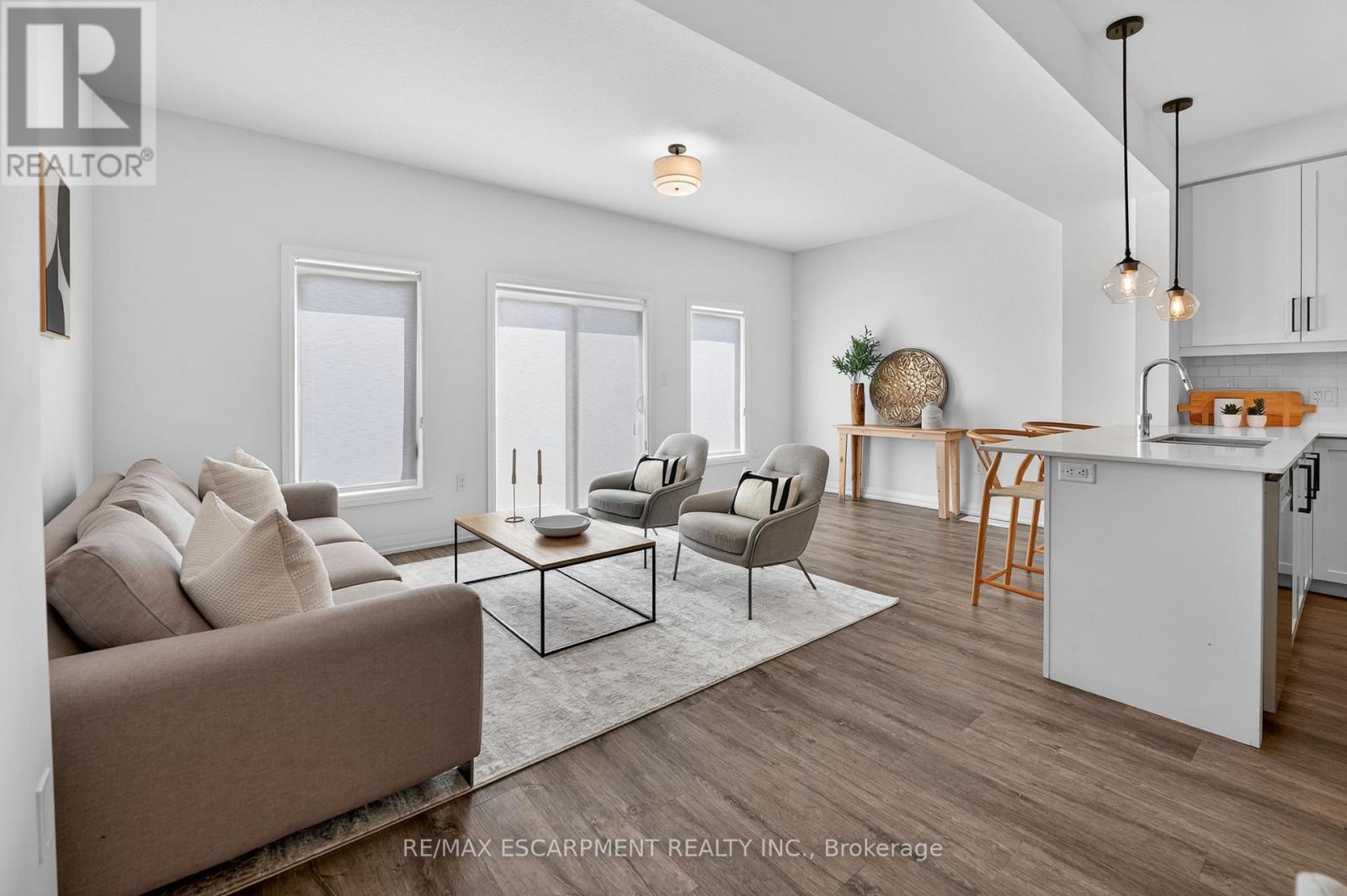 3963 CROWN STREET - 7