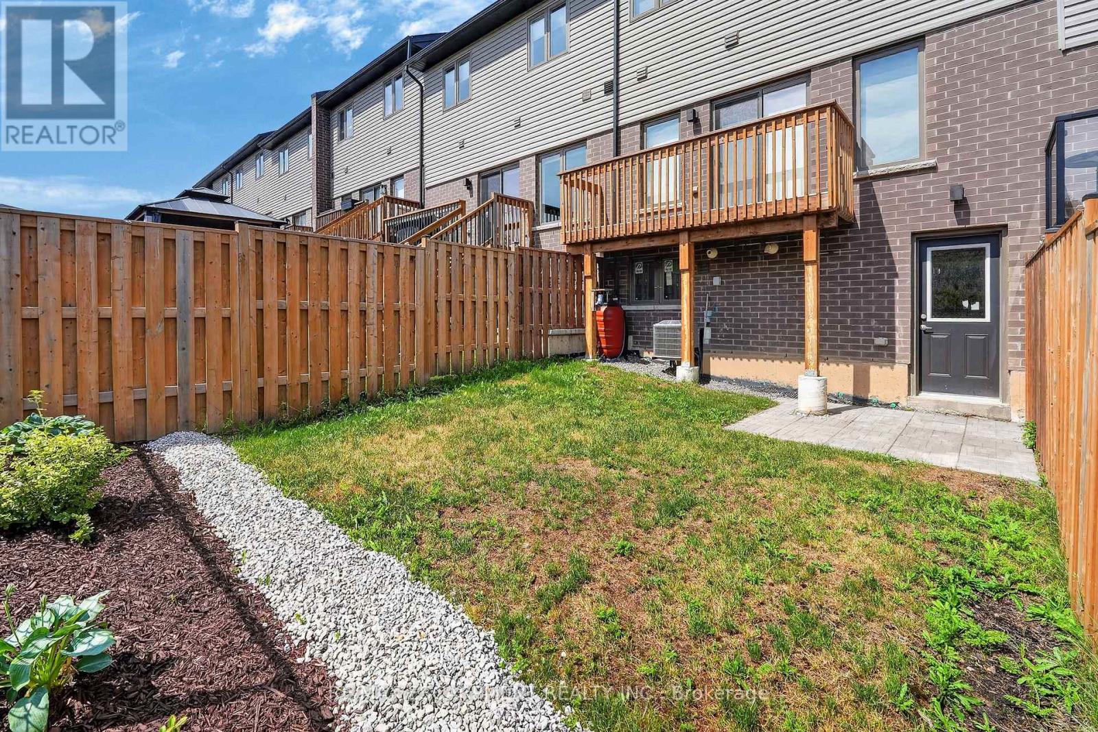 3963 CROWN STREET - 17