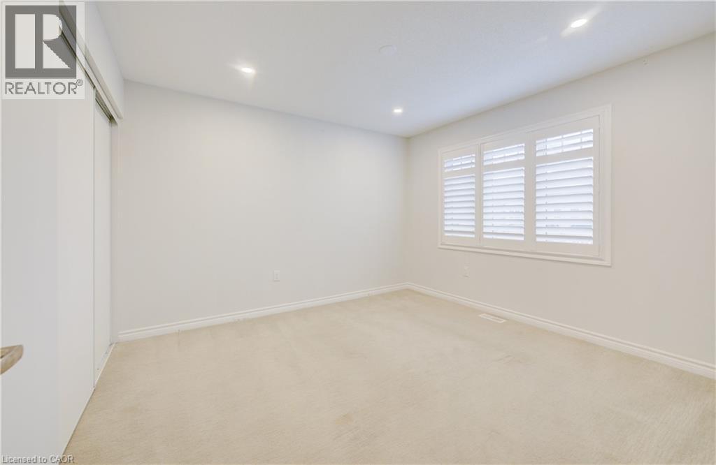 302 JEAN Landing - 24