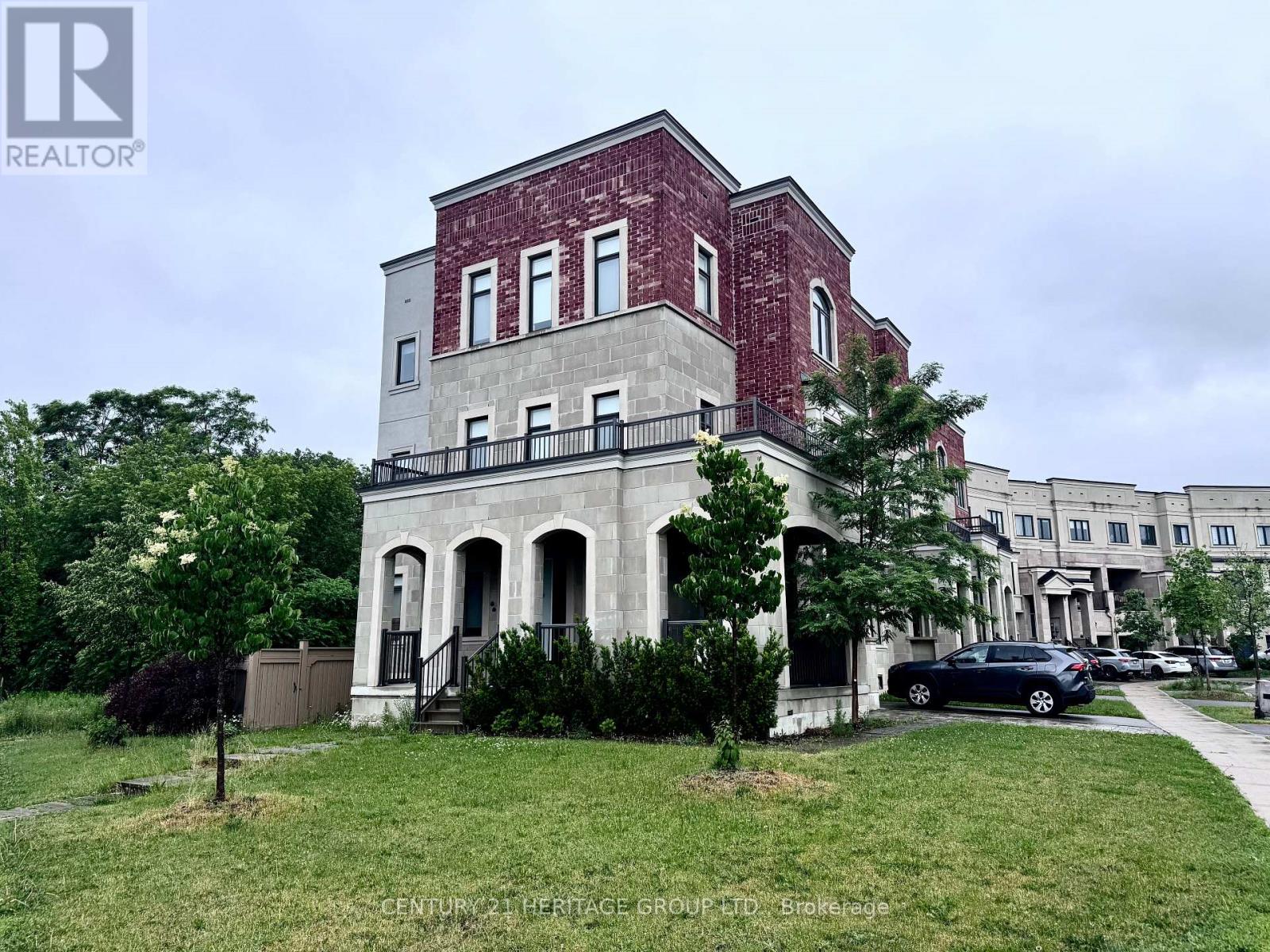 Photo of 210 ARIANNA CRESCENT