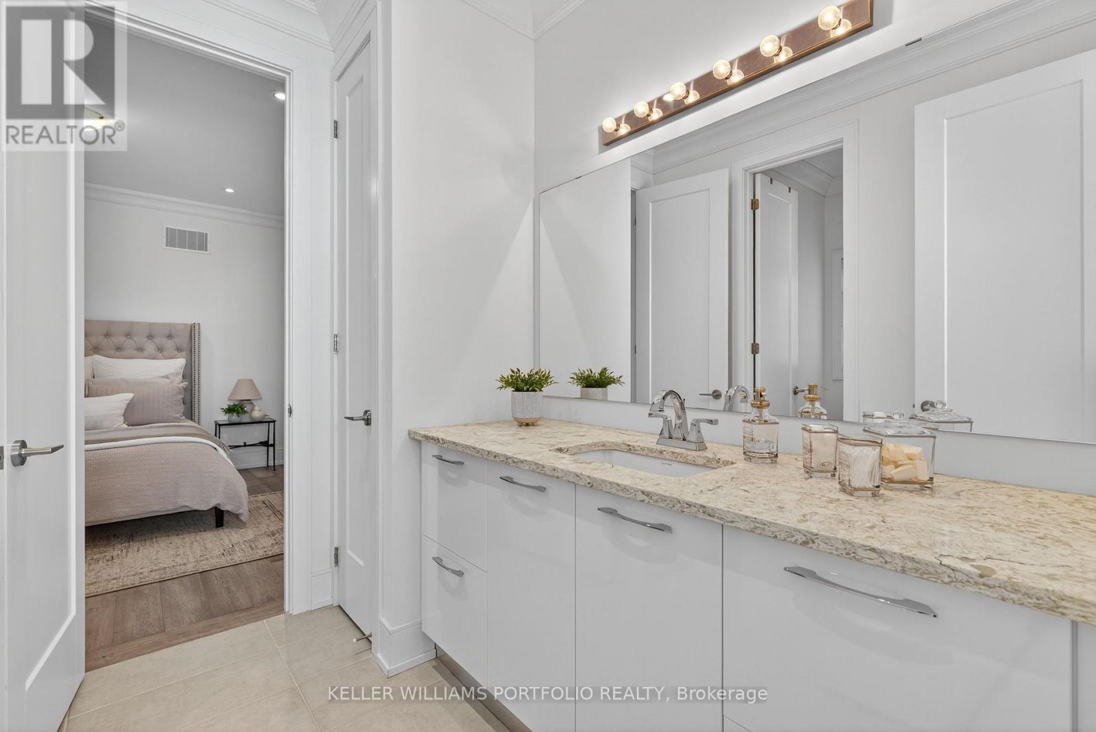 28 MANOR GLEN CRESCENT - 29