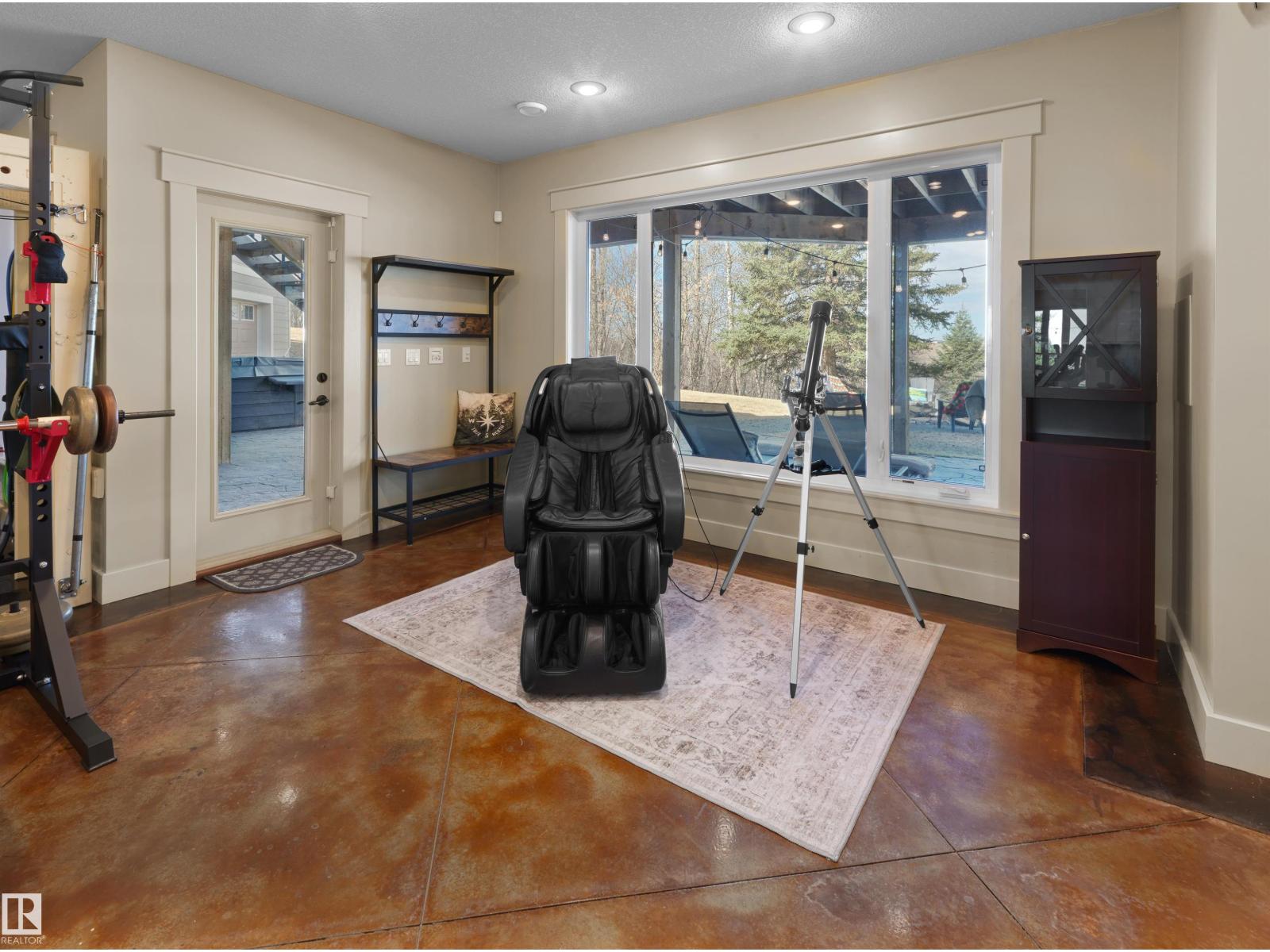 112 WINDERMERE DR NW — photo 35