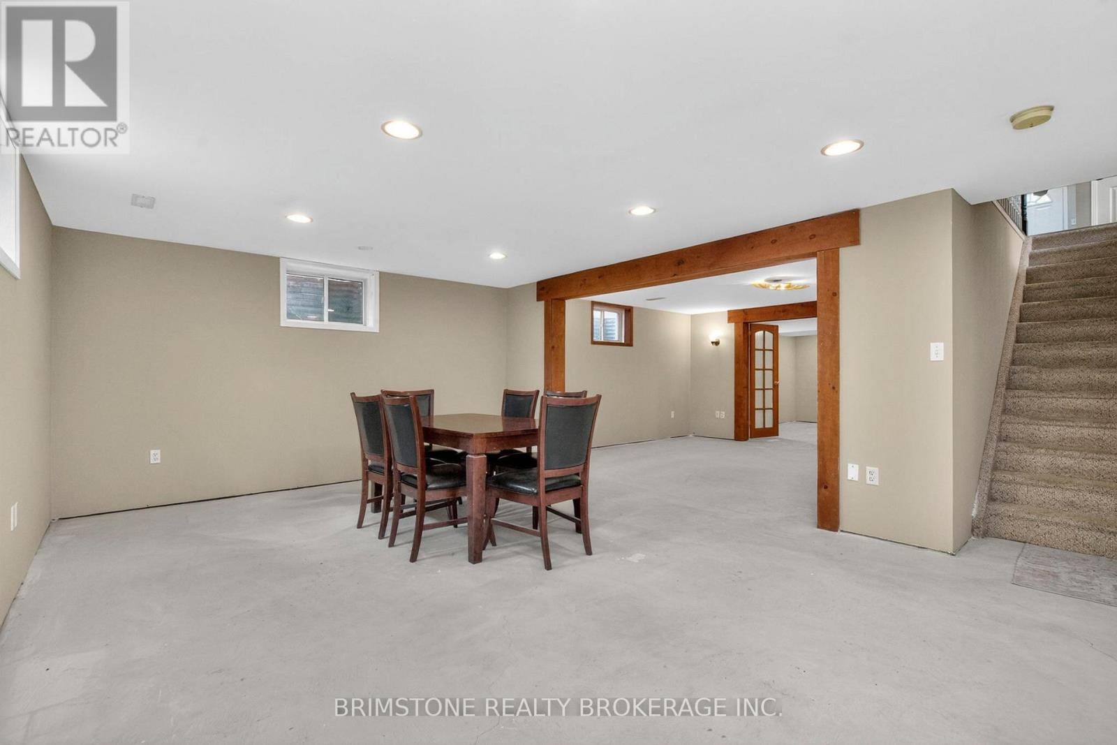 9 HOLLY MEADOW ROAD - 18