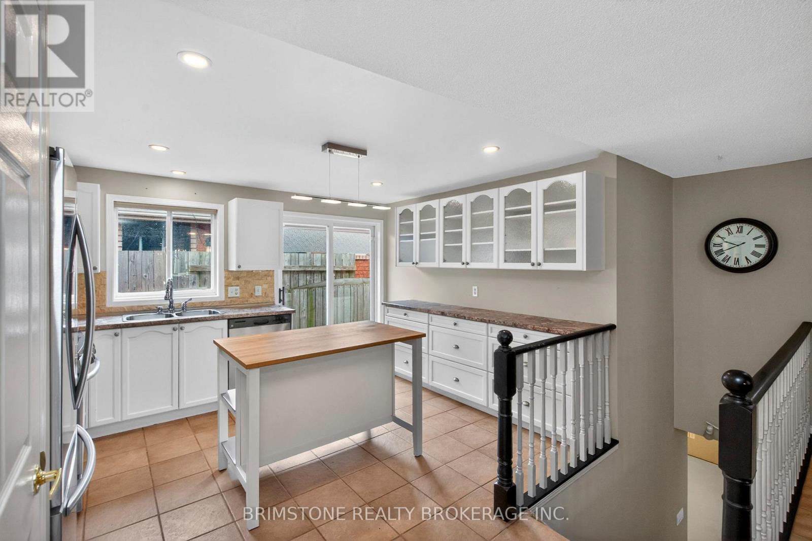 9 HOLLY MEADOW ROAD - 2
