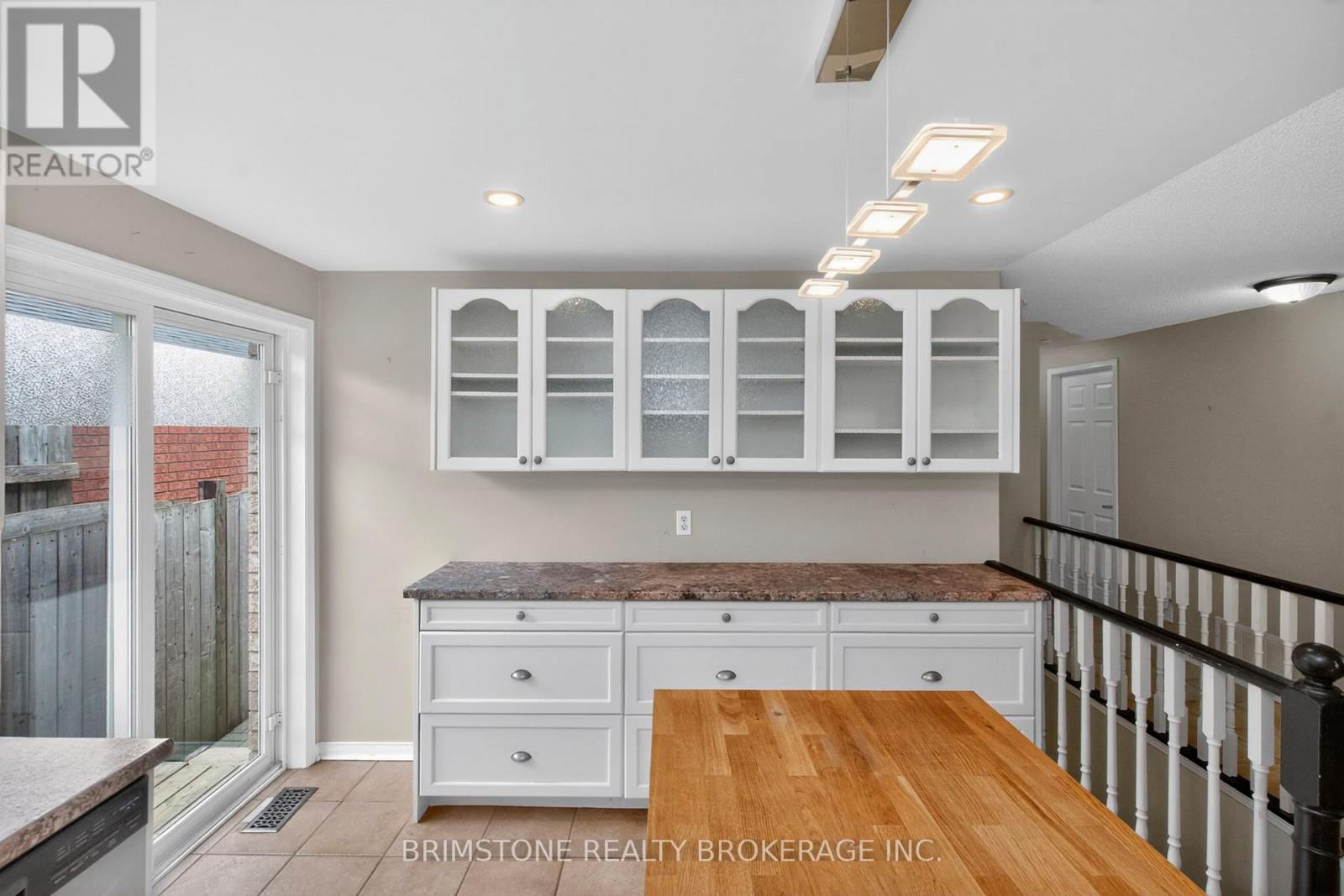 9 HOLLY MEADOW ROAD - 6