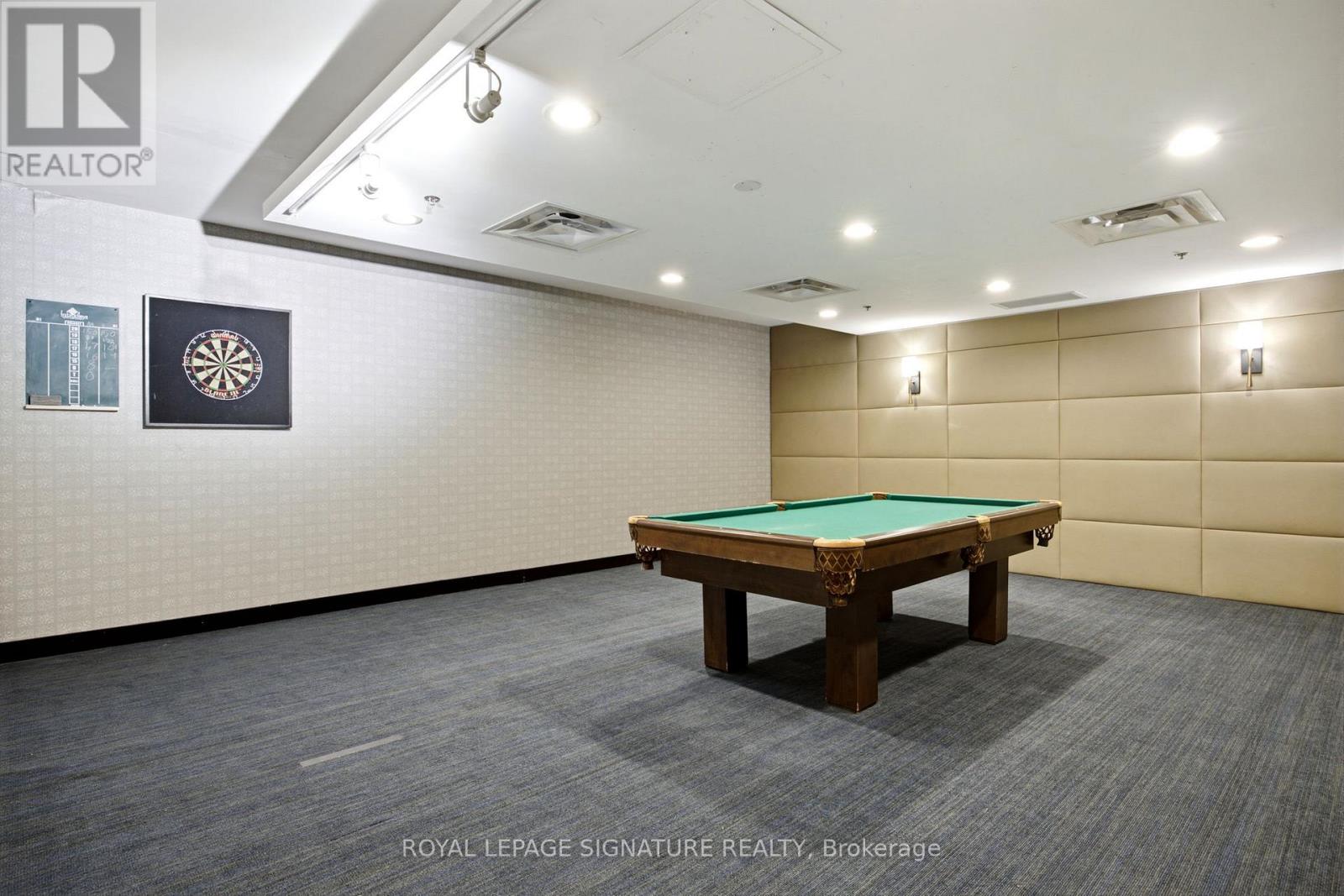 #923 120 DALLIMORE CIRCLE - 28